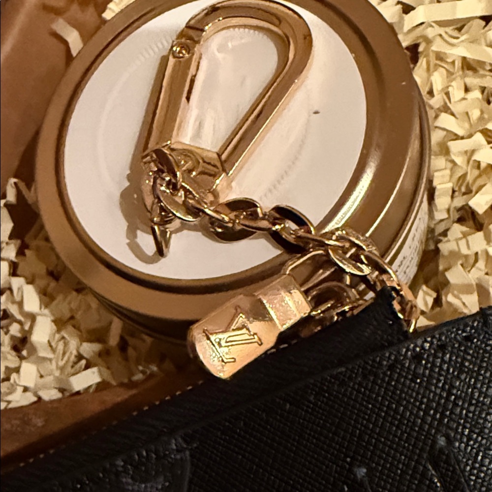 Black Credit Card Holders Mini Wallet with Keychain. - Picture 5 of 9